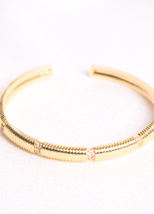 Single Gold Filled Bangle with White Micro Pavé Polished