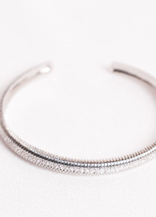 Single Rhodium-Plated bracelet