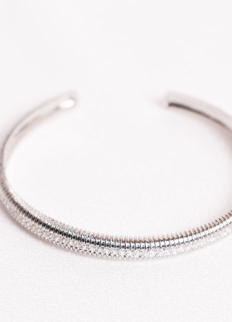 Single Rhodium-Plated bracelet