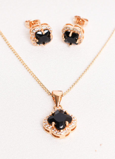 Luxury Black Clover Set – Gold Edged with Sparkling Stones