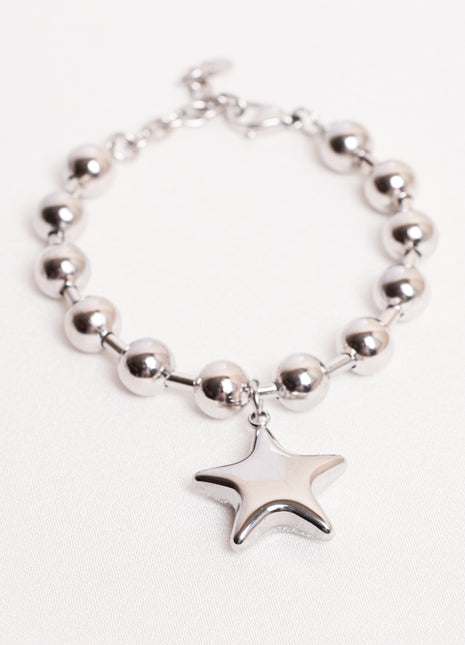 Stainless Steel Beaded Bracelet with Star Charm – Chic Detail